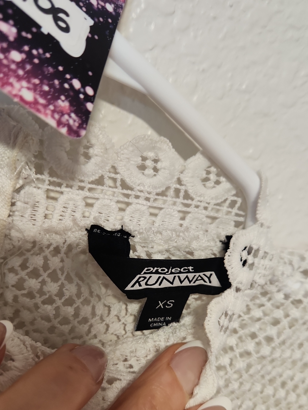 406.Project RUNWAY  Lace Crochet Peasant Blouse - Picture 4 of 6